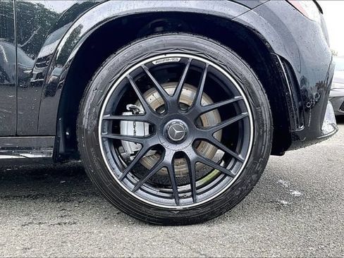 Used 2022 Mercedes-Benz GLE 53 AMG 4MATIC Coupe w/ AMG Night Package image 5