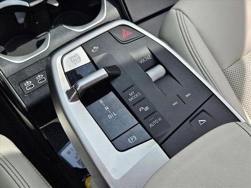 Used 2026 BMW X1 xDrive28i w/ Convenience Package image 11