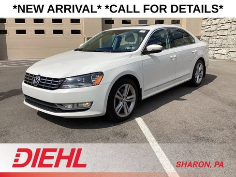 Used 2014 Volkswagen Passat 1.8T SEL Premium FWD image 3