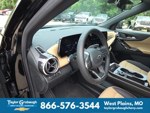 New 2027 Chevrolet Equinox ACTIV w/ Convenience Package III AWD/4WD image 14