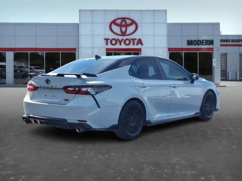 Used 2021 Toyota Camry TRD w/ TRD Package w/JBL Audio image 6