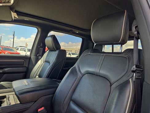 Used 2020 RAM 1500 Limited AWD/4WD image 9