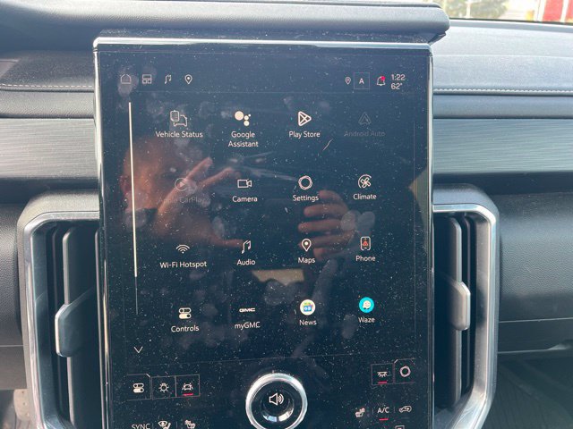 Used 2024 GMC Acadia Elevation w/ LPO, Floor Liner Package FWD image 19