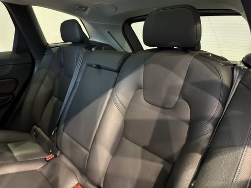 Used 2024 Volvo XC60 B5 Plus w/ Protection Package Premier image 30