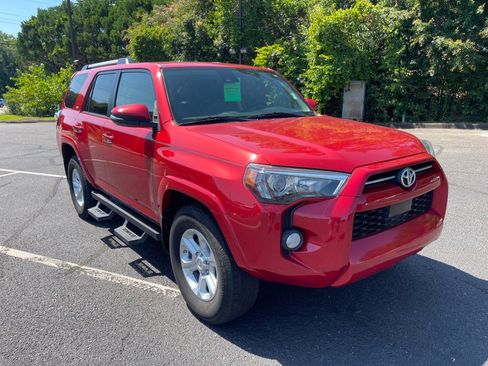 Used 2020 Toyota 4Runner SR5 Premium RWD image 1