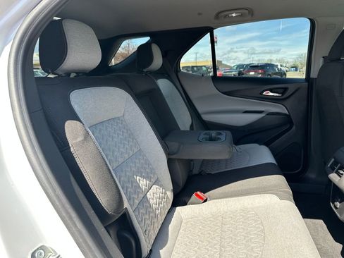Used 2023 Chevrolet Equinox LT image 17