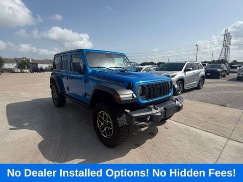 Used 2025 Jeep Wrangler Unlimited Rubicon AWD/4WD image 5