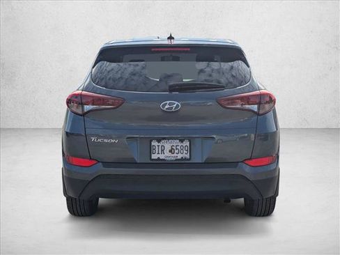 Used 2017 Hyundai Tucson SE image 7