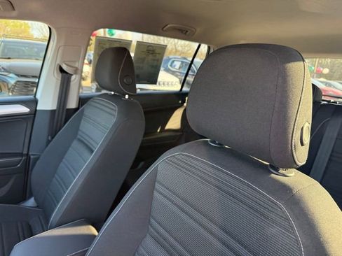 Certified 2023 Volkswagen Tiguan S image 10