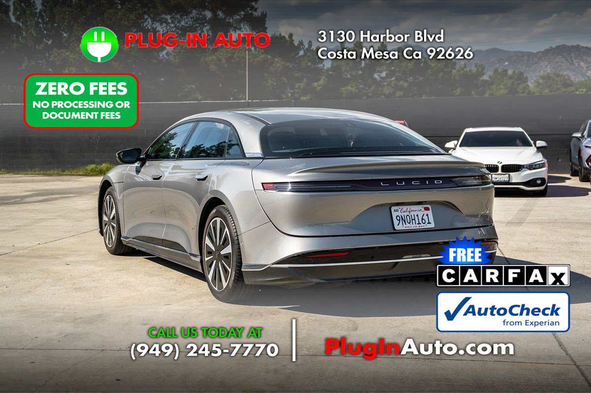 Used 2024 Lucid Air Pure RWD image 2
