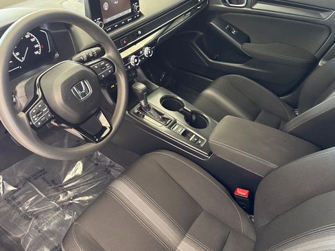 Used 2024 Honda Civic LX image 10