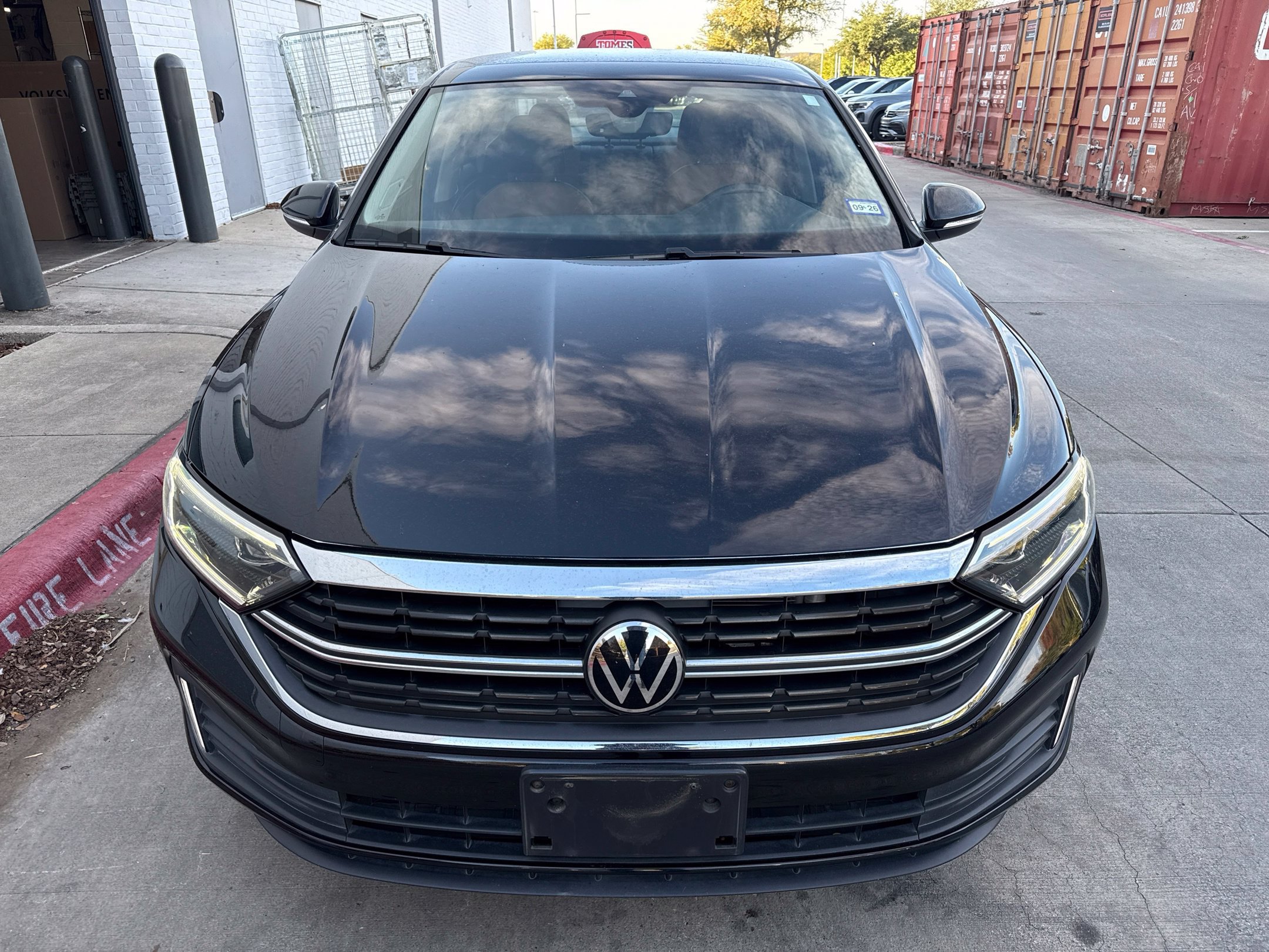 Used 2024 Volkswagen Jetta SEL FWD image 9