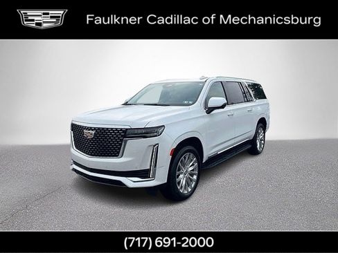 Used 2024 Cadillac Escalade ESV Premium Luxury AWD/4WD image 11