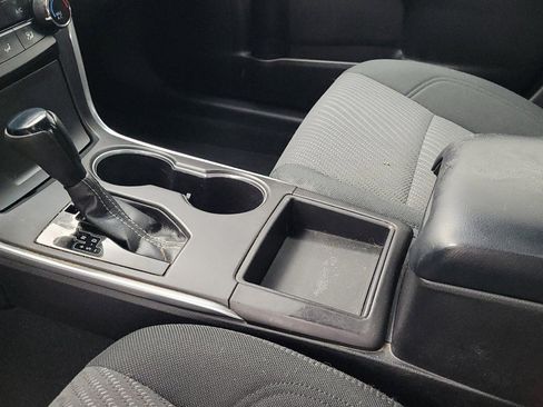 Used 2017 Toyota Camry LE FWD image 26