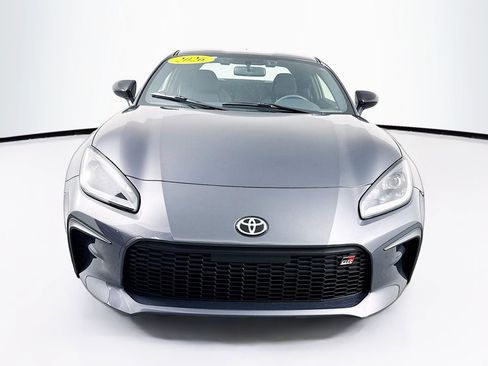 Used 2026 Toyota GR86 RWD image 2