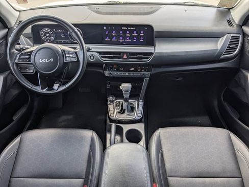 Certified 2024 Kia Seltos EX AWD/4WD image 18