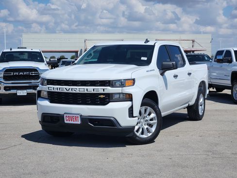 Used 2020 Chevrolet Silverado 1500 Custom w/ Custom Value Package RWD image 1