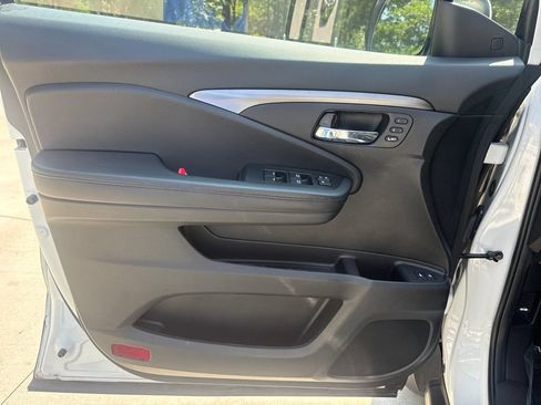 Used 2022 Honda Pilot Special Edition image 13