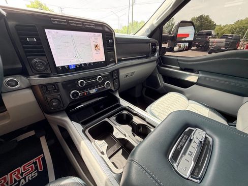 Used 2024 Ford F250 Limited w/ FX4 Off-Road Package image 32