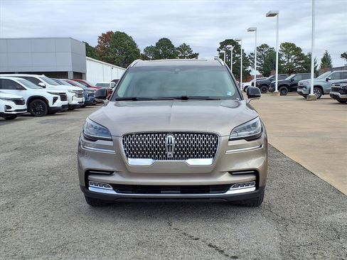 Used 2020 Lincoln Aviator Reserve w/ Equipment Group 201A image 22