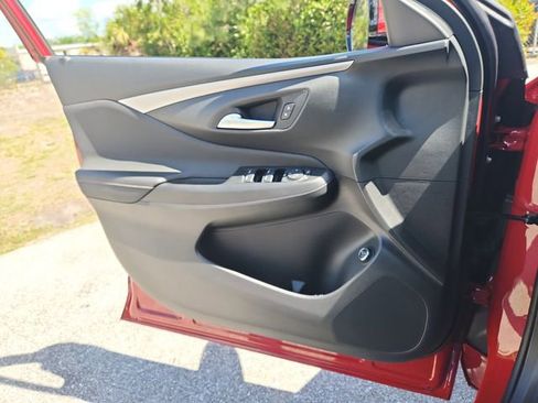 New 2026 Buick Envista Avenir FWD image 19