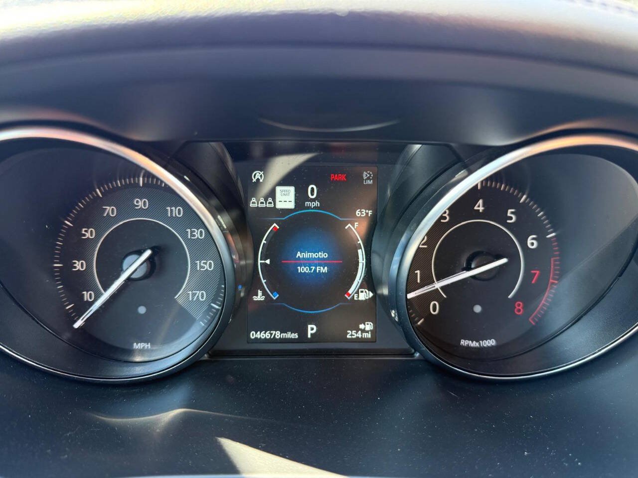 Used 2020 Jaguar E-PACE SE AWD/4WD image 13
