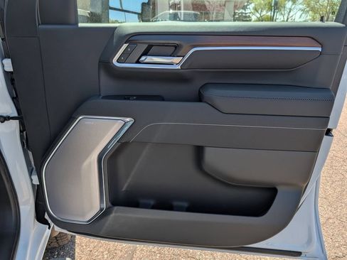 New 2026 GMC Sierra 3500 Denali w/ Denali Reserve Package AWD/4WD image 29