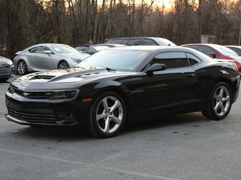 Used 2015 Chevrolet Camaro SS w/ RS Package image 3