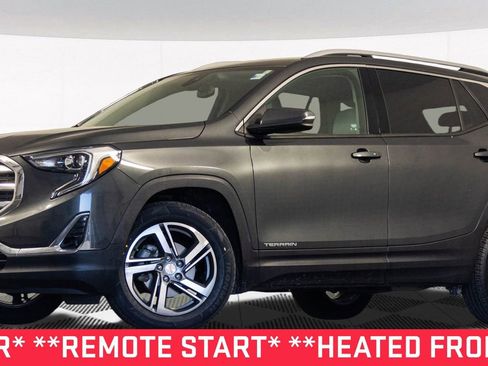 Used 2020 GMC Terrain SLT image 2
