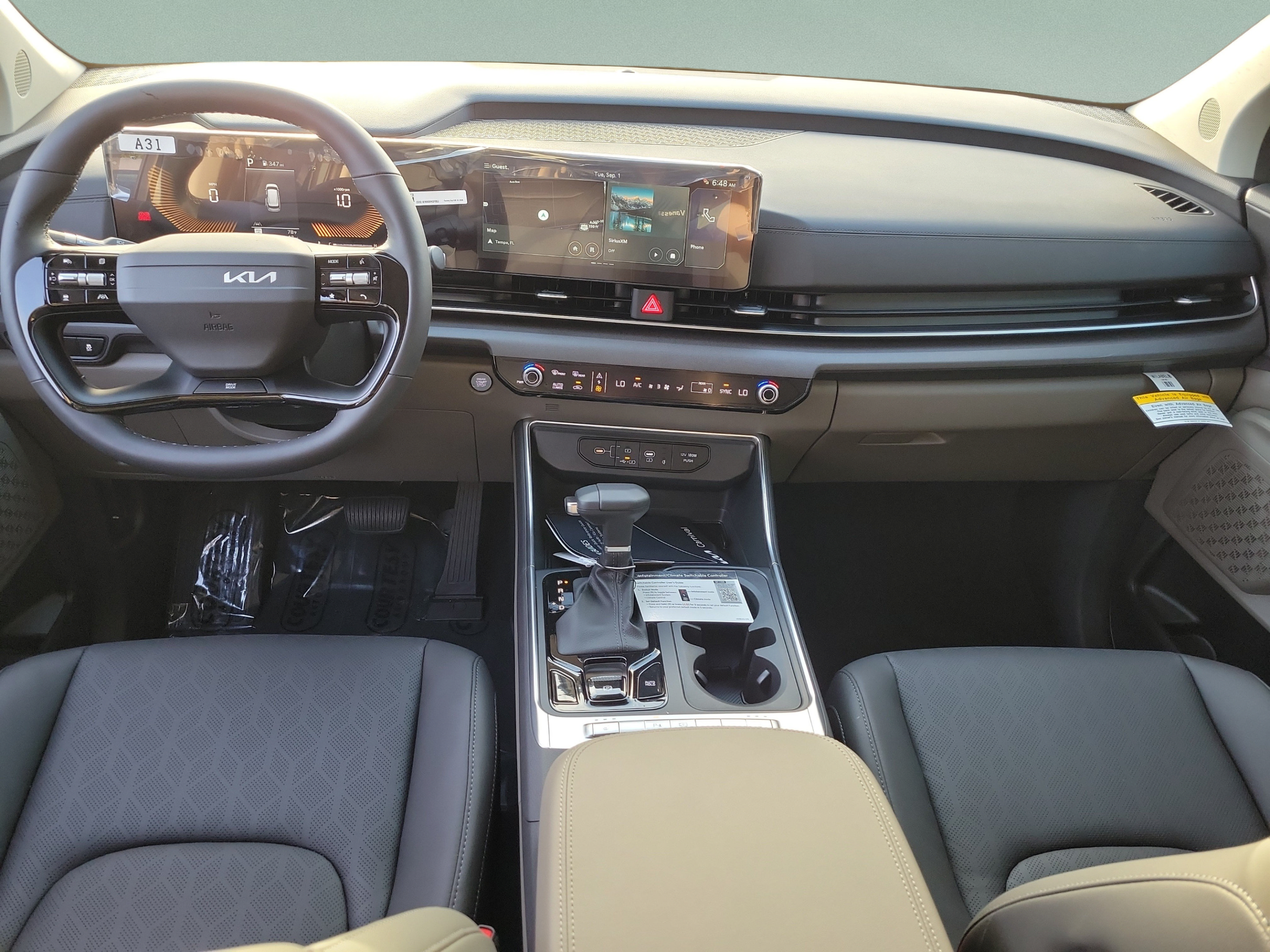New 2027 Kia Carnival EX FWD image 7