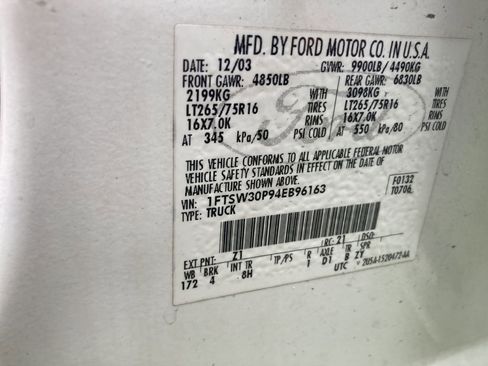 Used 2004 Ford F350 Lariat image 27