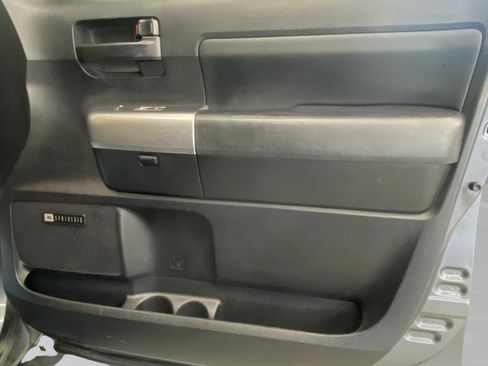 Used 2022 Toyota Sequoia TRD Pro AWD/4WD image 14