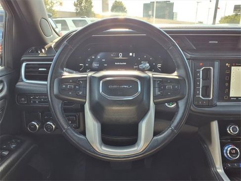 Used 2022 GMC Yukon Denali w/ Max Trailering Package image 12