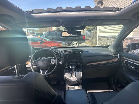 Used 2017 Honda CR-V Touring image 12