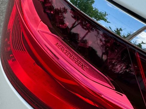 Used 2023 Mercedes-Benz S 580 4MATIC Sedan image 77