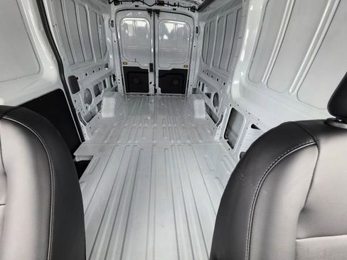 New 2026 Ford Transit 250 148 Medium Roof RWD image 37