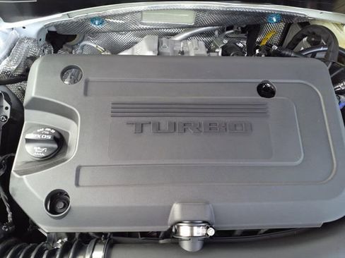 New 2025 Buick Envision Sport Touring image 15