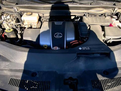 Used 2020 Lexus RX 450h AWD w/ Premium Package image 31
