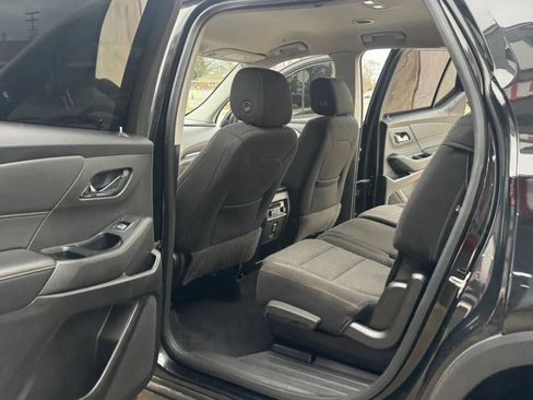 Used 2020 Chevrolet Traverse LS image 20