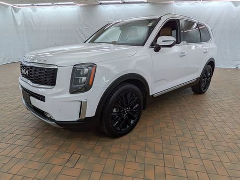 Used 2022 Kia Telluride SX image 3