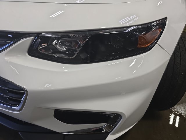 Used 2018 Chevrolet Malibu LT FWD image 29