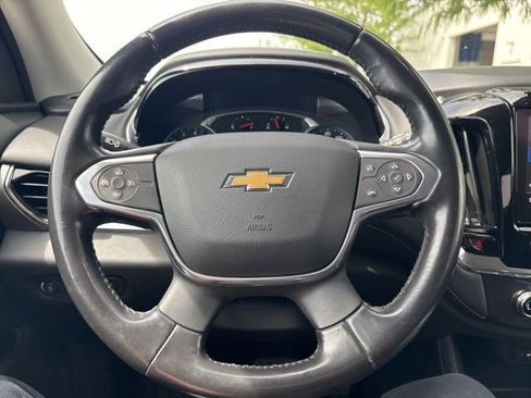 Certified 2020 Chevrolet Traverse LT FWD image 14