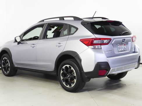Certified 2023 Subaru Crosstrek 2.0i image 9