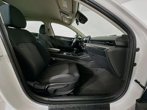 Used 2025 Kia K5 LXS image 29