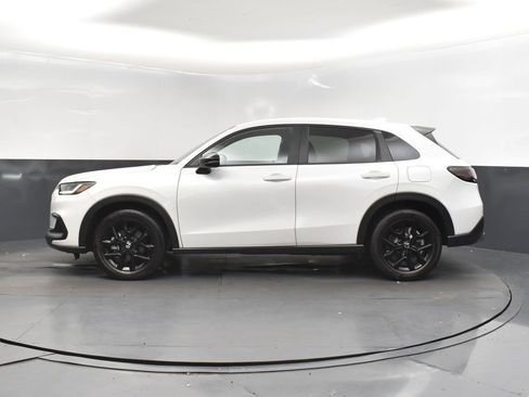 Used 2024 Honda HR-V Sport image 4