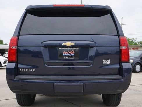 Used 2017 Chevrolet Tahoe LT w/ Luxury Package RWD image 6