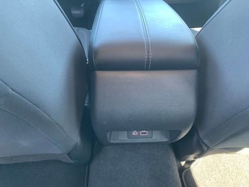 Used 2025 Nissan Altima 2.5 SV image 25