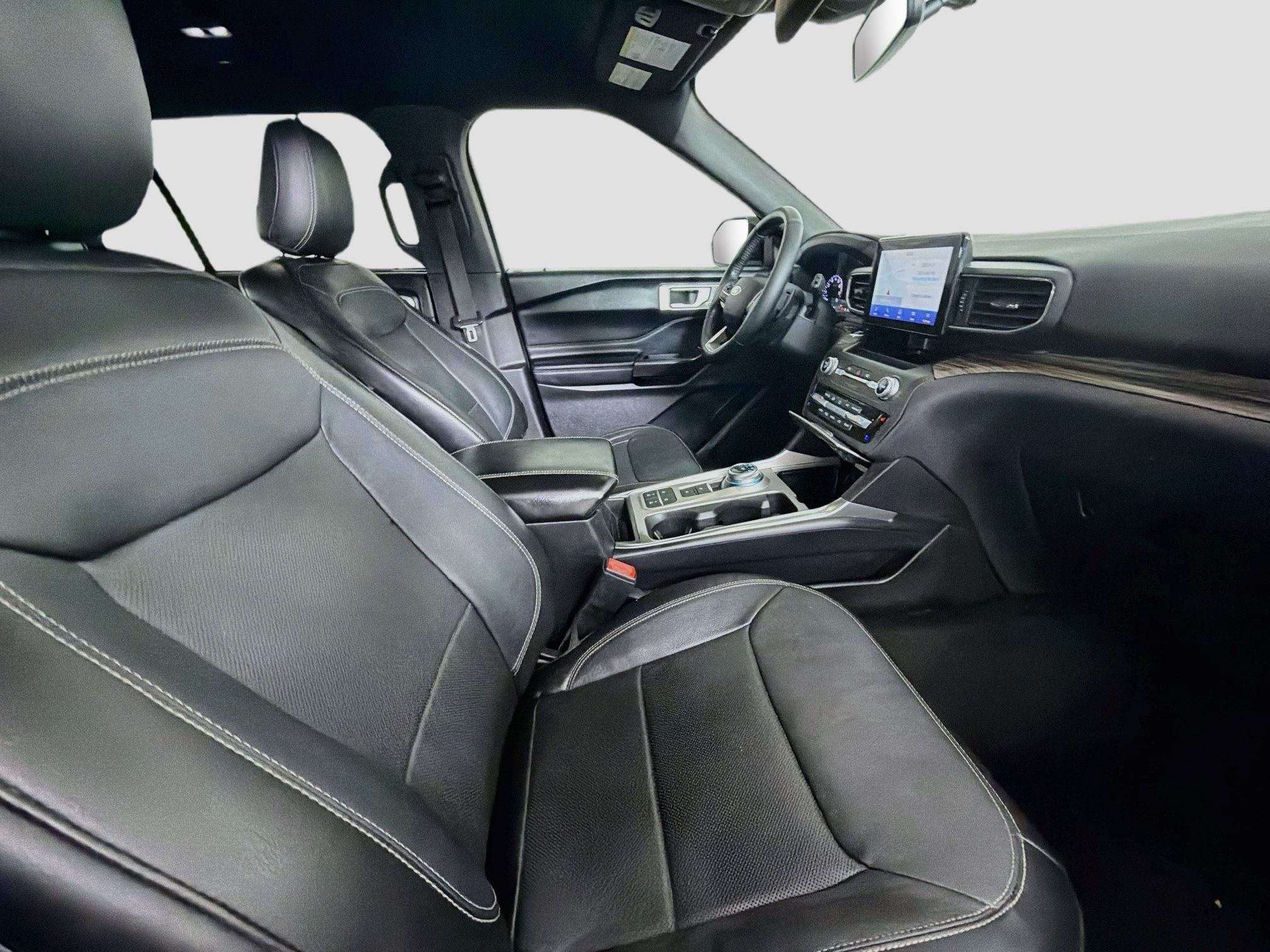 Used 2020 Ford Explorer Limited RWD image 32