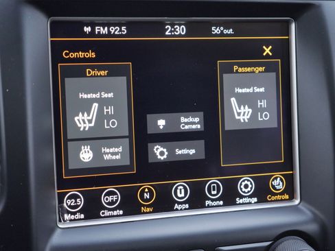 Used 2018 Jeep Grand Cherokee Limited image 13