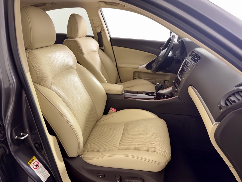 Used 2012 Lexus IS 250 w/ Premium Pkg Value Edition RWD image 29